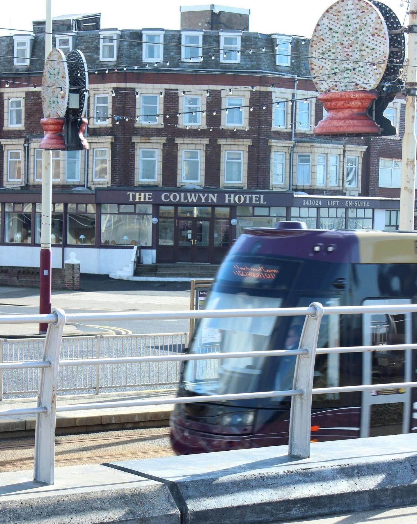 The Colwyn Hotel - Near Pleasure Beach Blackpool Exteriör bild