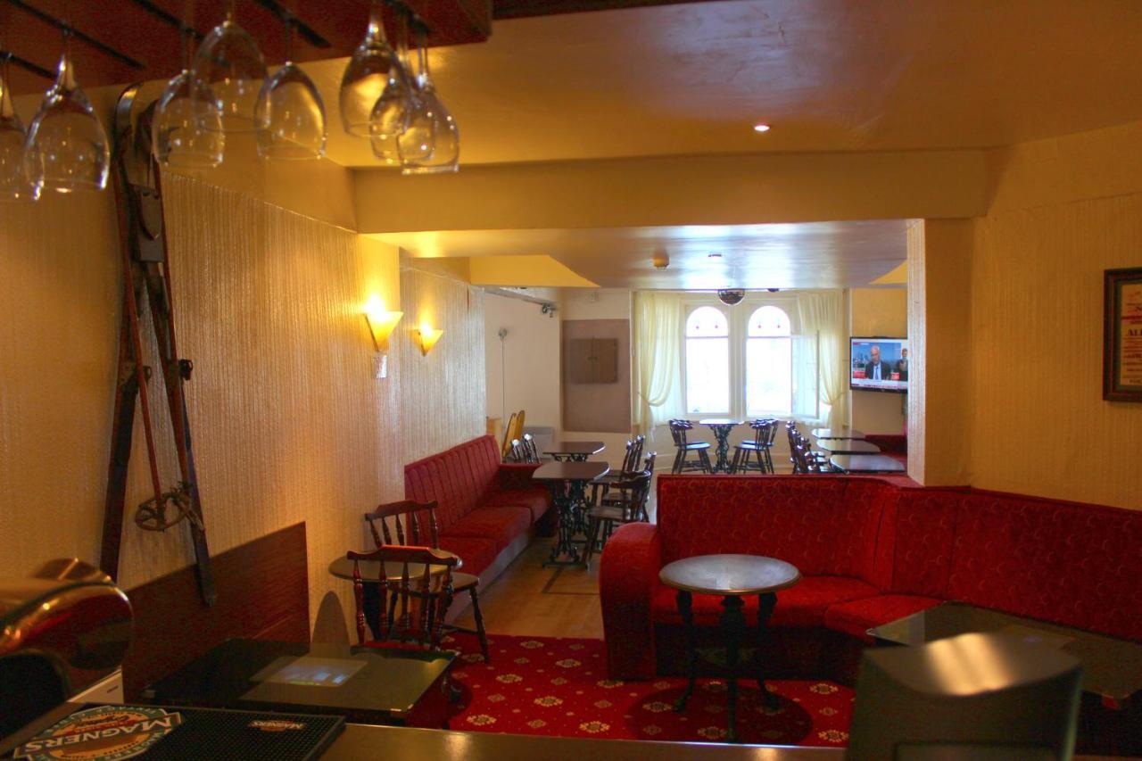 The Colwyn Hotel - Near Pleasure Beach Blackpool Exteriör bild